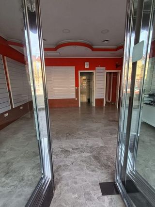 Local comercial en venta en Huerta de la Reina - Trassierra en Córdoba