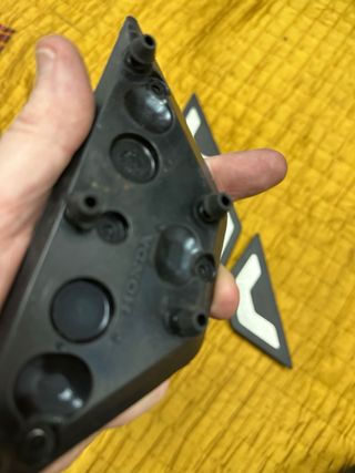 Reposapiés Forza 750