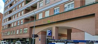 Piso en venta en La Chantría - La Lastra en León