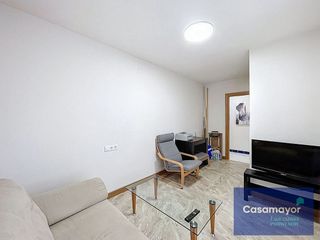 Piso en venta en Mercado en Alicante