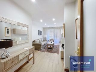 Piso en venta en Mercado en Alicante