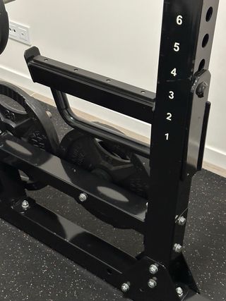 Half Rack  barbarian line pro. 125kg peso.Poleas