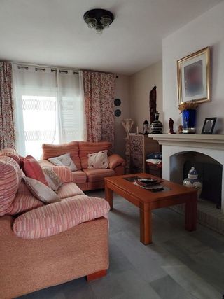 Casa adosada en venta en Bajadilla - Fuente Nueva en Algeciras