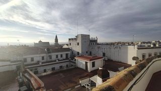 Piso en alquiler en Zona Centro en Córdoba