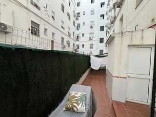 Piso en alquiler en El Plantinar - Felipe II - Tiro de Línea en Sevilla