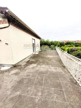 Chalet en venta en Matamá - Beade - Bembrive - Valádares - Zamáns en Vigo