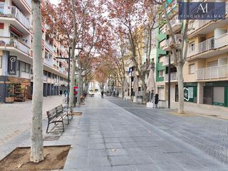 Local comercial en alquiler en Barri del Mar - Ribes Roges en Vilanova i La Geltrú