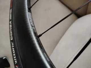 Rueda Delantera Carbono Disco