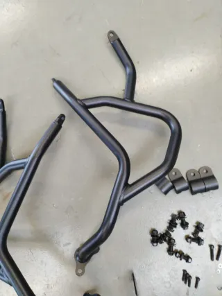 Defensa BMW R1300GS Givi TNH5143