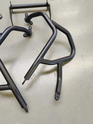 Defensa BMW R1300GS Givi TNH5143