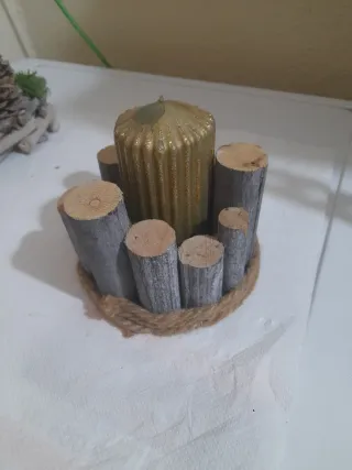 Coppia portacandele artigianali in legno