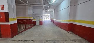 Garaje en venta en Teatinos en Málaga