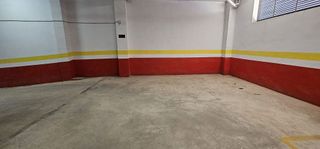 Garaje en venta en Teatinos en Málaga