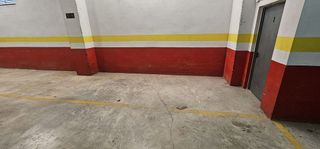 Garaje en venta en Teatinos en Málaga