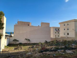 Terreno en venta en Carboneras