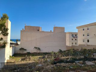 Terreno en venta en Carboneras