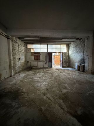 Local comercial en venta en Oliva pueblo en Oliva