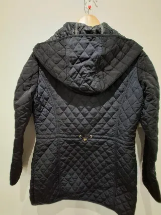 Chaqueta Massimo Dutti acolchada negra Talla M