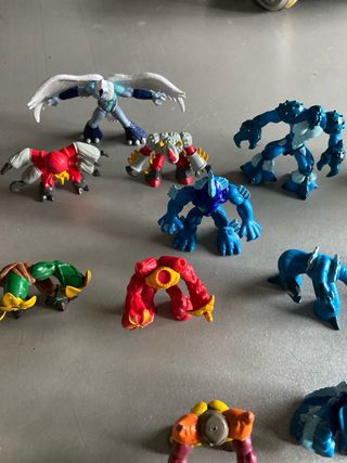 Muñecos Gormiti 32 alguno esta repetido