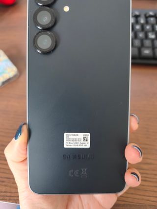 Samsung S25 FE 256GB - Come Nuovo