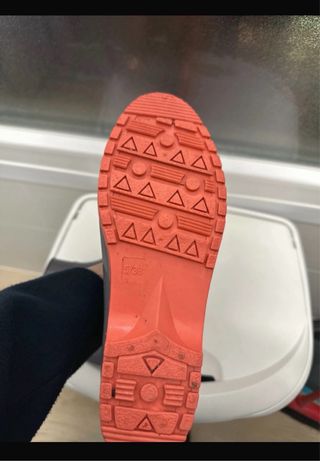 Botines de agua grises casi nuevas