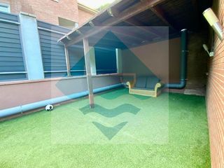 Casa adosada en alquiler en Alella