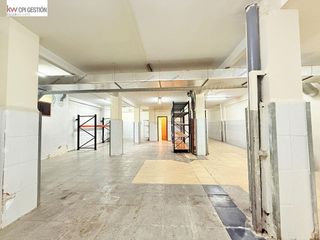 Local comercial en venta en Altozano - Conde Lumiares en Alicante