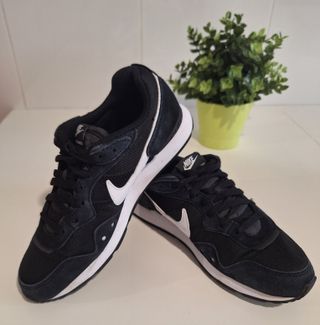 Zapatillas Nike Venture Runner Talla 40.5