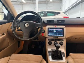 Volkswagen Passat 2.0 TDI 140cv Highline