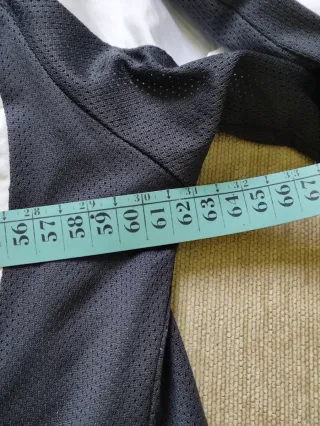 Giacca sportiva Adidas bianca e nera