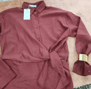 Camisa cruzada marrón