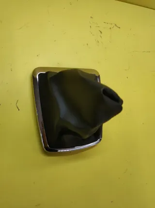 FUNDA PALANCA CAMBIOS FORD FOCUS II 04-