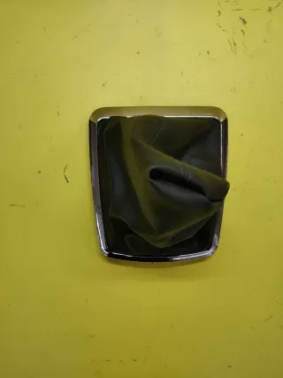 FUNDA PALANCA CAMBIOS FORD FOCUS II 04-