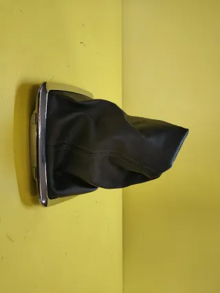 FUNDA PALANCA CAMBIOS FORD FOCUS II 04-