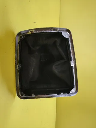 FUNDA PALANCA CAMBIOS FORD FOCUS II 04-