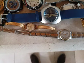 Stock orologi e cinturini misti