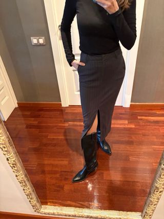 Falda tubo raya diplomática