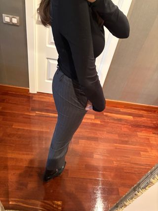 Falda tubo raya diplomática