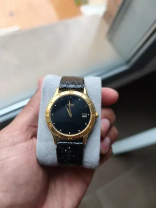 Reloj Citizen Quarzo Dorado y Negro
