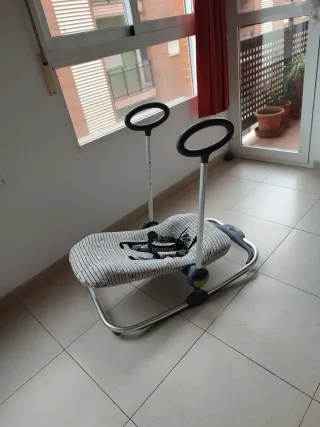 Hamaca balancín BEABA reclinable