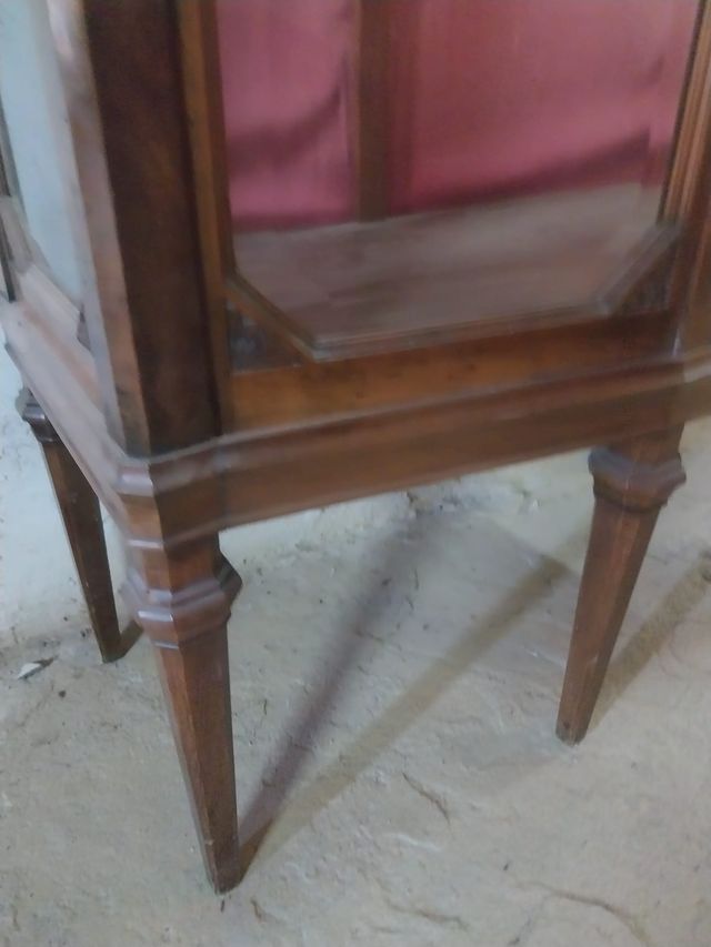 LA RESTAURO A TU GUSTO Vitrina antigua