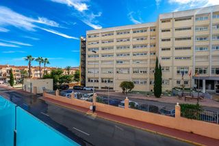 Piso en venta en Playa del Cura en Torrevieja