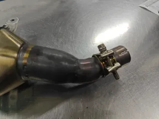 Escape Piaggio 300 Carbono