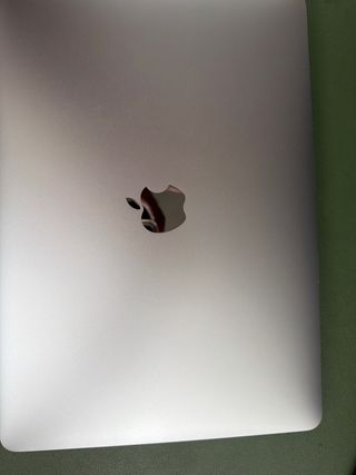 MacBook Air M1 8GB RAM 256GB SSD