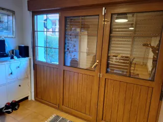 Puerta doble PVC con cristal