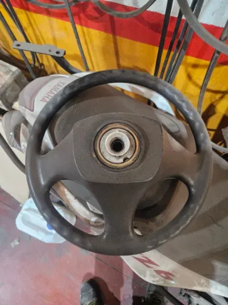 Volante Nissan Patrol GR Y60