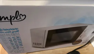 Microondas Grill Simpl SMG20L-24 Blanco. Sin Usar.