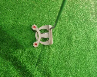 Putter Scotty Cameron Futura 33"