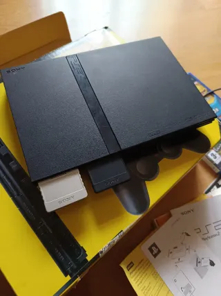 PlayStation 2 + Buzzers Buzz