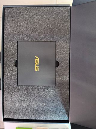 ASUS DUAL RTX 5070 12GB Scheda Video